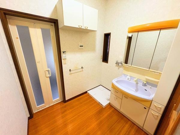 新潟市秋葉区舟戸１丁目の中古一戸建て