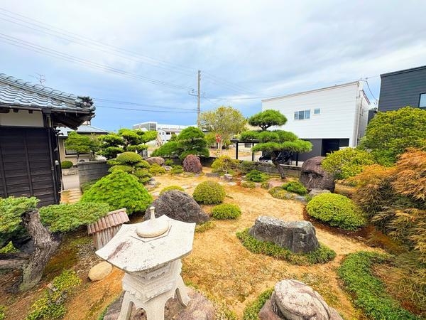 新潟市秋葉区舟戸１丁目の中古一戸建て
