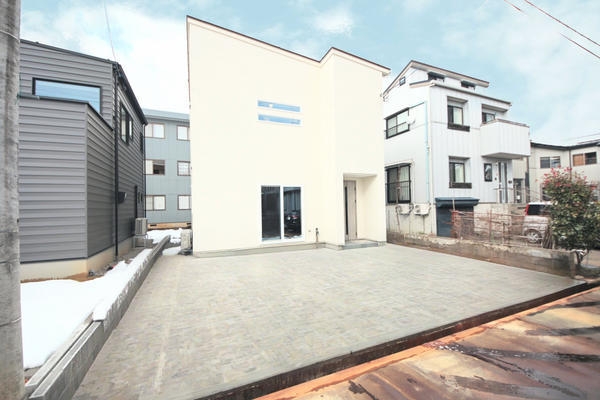 長岡市川崎2丁目　新築戸建