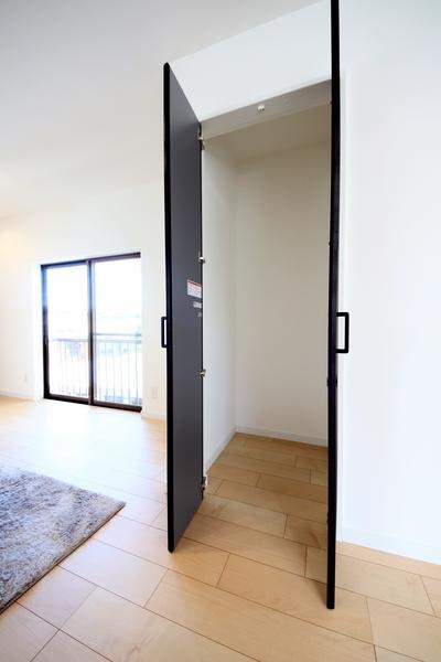長岡市高見１丁目の中古一戸建て