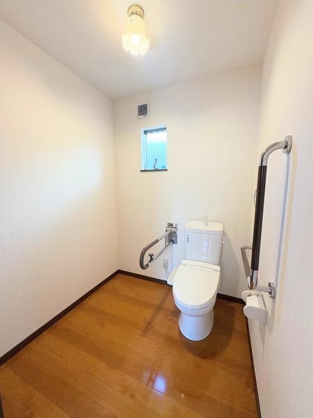 新潟市西区五十嵐中島４丁目の中古一戸建て