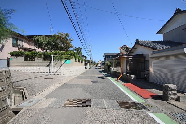 新潟市西区五十嵐中島４丁目の中古一戸建て