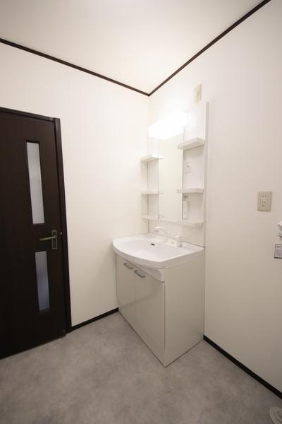 新潟市西区寺尾東１丁目の中古一戸建て