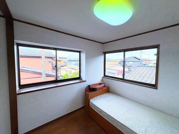 新潟市北区松浜新町の中古一戸建て