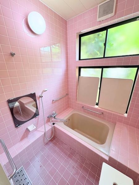 新潟市中央区関屋松波町３丁目の中古一戸建て