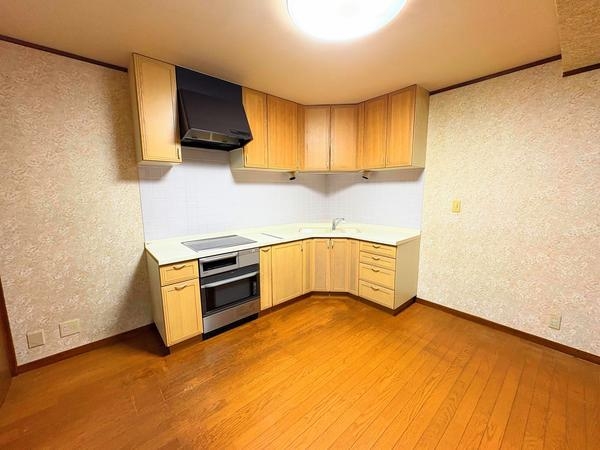 新潟市中央区関屋松波町３丁目の中古一戸建て