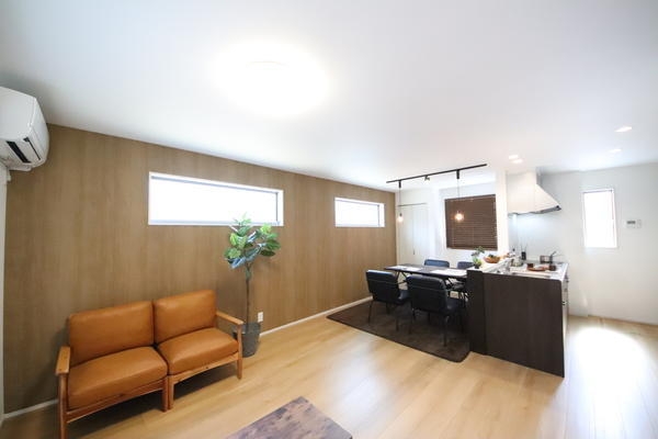 燕市小高　新築戸建