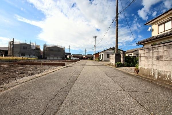 新発田市諏訪町３丁目の新築一戸建