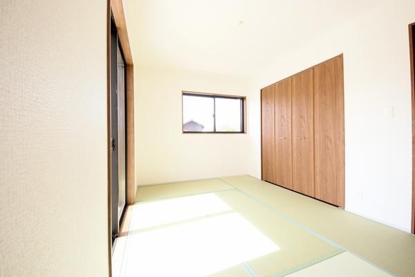 燕市杉柳の新築一戸建