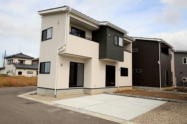 燕市杉柳の新築一戸建