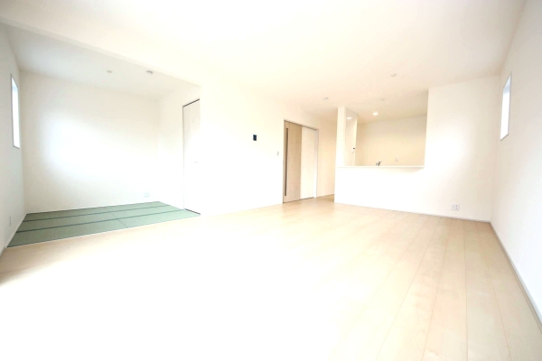 新発田市豊町２丁目の新築一戸建
