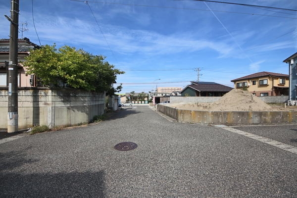 新潟市西区松海が丘１丁目の新築一戸建