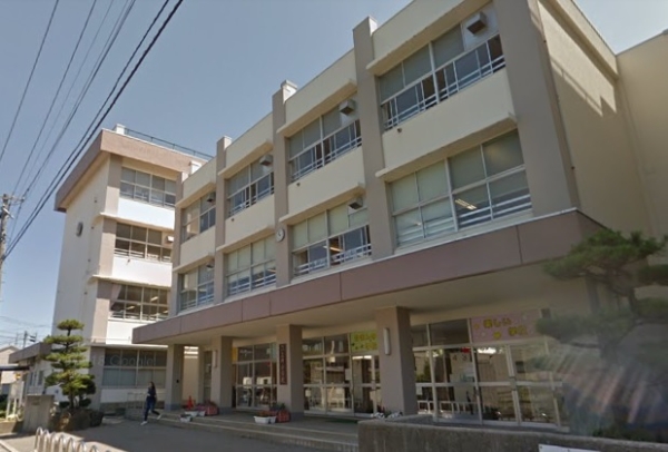 サーム上所(新潟市立上所小学校)