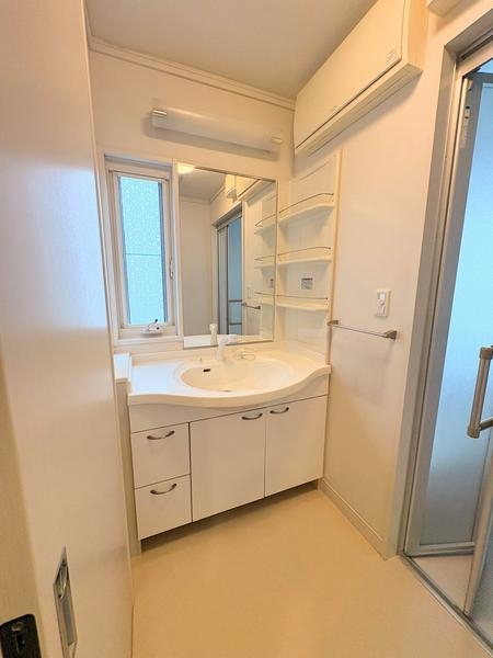 新潟市東区秋葉通３丁目の中古一戸建て