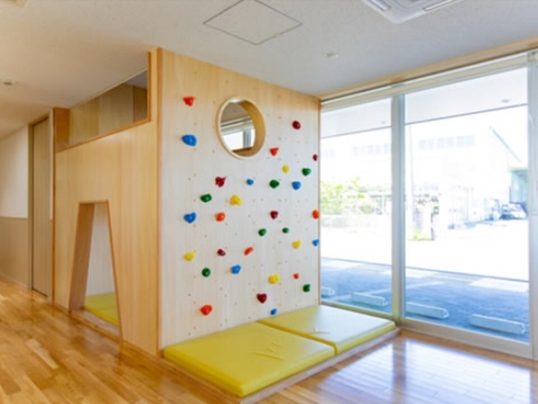 ヴァンデュール下木戸(社会福祉法人 博医会 みのりこどもえん)