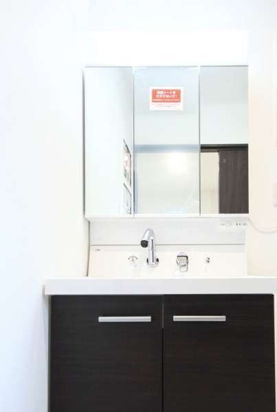 長岡市錦3丁目　新築戸建