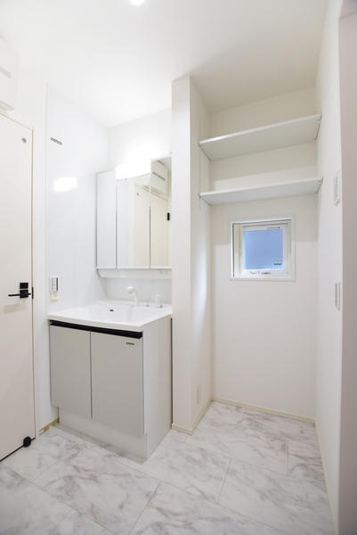 西区五十嵐二の町　C棟　新築戸建