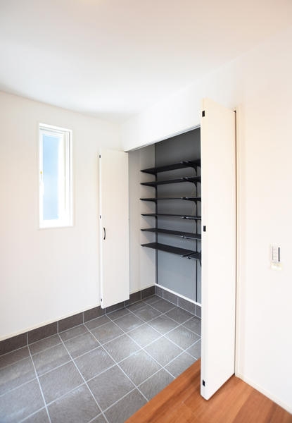 西区五十嵐二の町　C棟　新築戸建