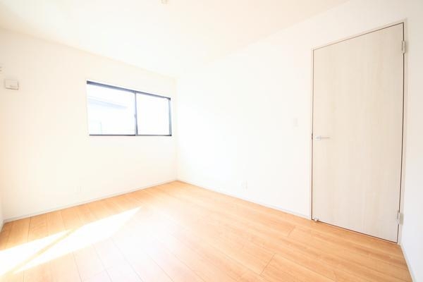 新潟市東区松崎１丁目の新築一戸建