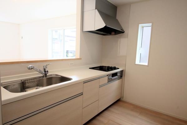 新潟市西区鳥原新田の新築一戸建