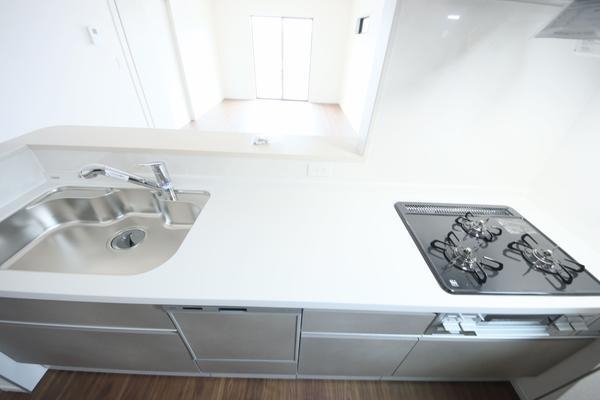 燕市井土巻４丁目の新築一戸建