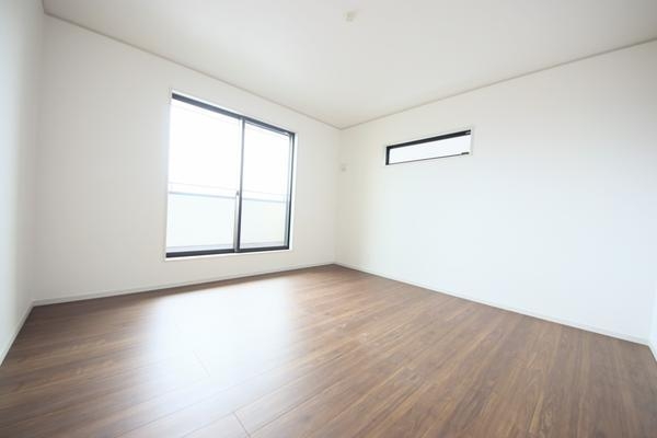 燕市井土巻４丁目の新築一戸建