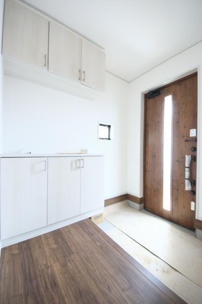 燕市井土巻４丁目の新築一戸建