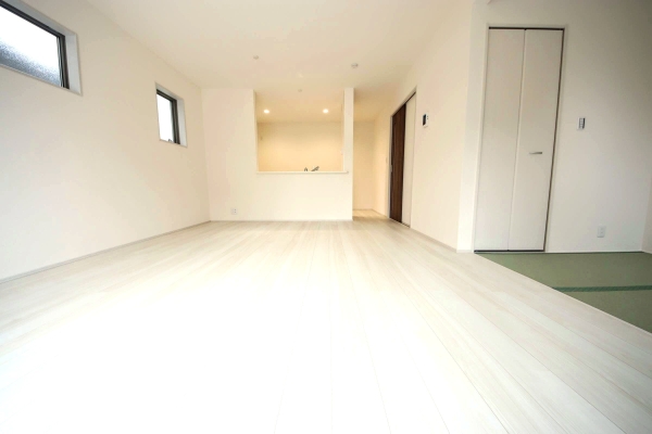 新発田市豊町２丁目の新築一戸建