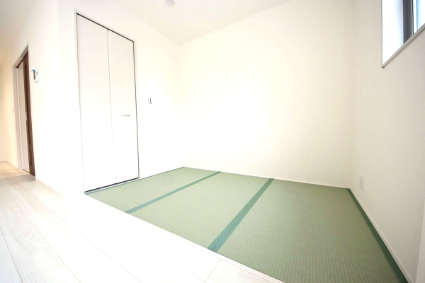 新発田市豊町２丁目の新築一戸建