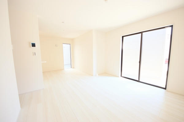 新潟市中央区関南町の新築一戸建