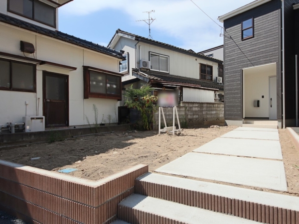 新潟市中央区関南町の新築一戸建