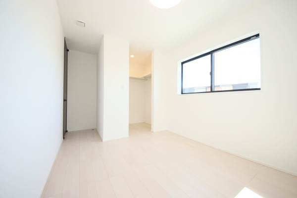 新潟市西区五十嵐中島５丁目の中古一戸建て