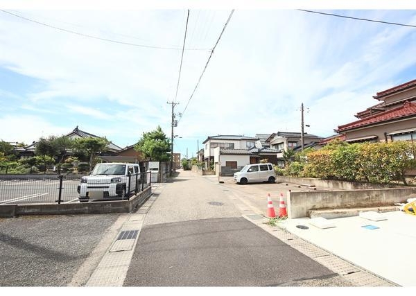 新潟市西区五十嵐中島５丁目の中古一戸建て