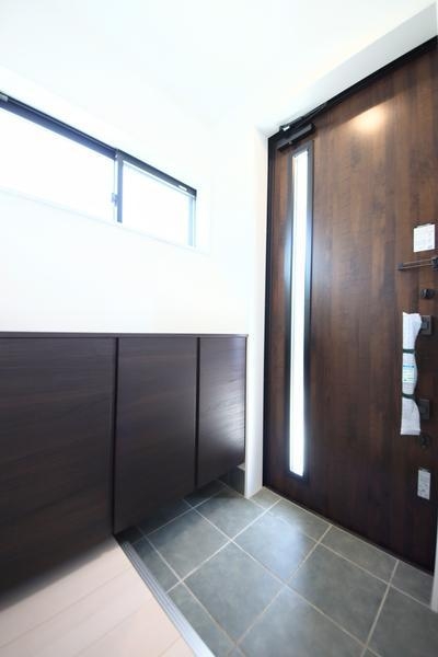 新潟市西区五十嵐中島５丁目の中古一戸建て