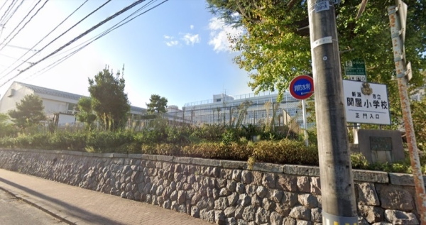 ダイアパレス水道町通り(新潟市立関屋小学校)