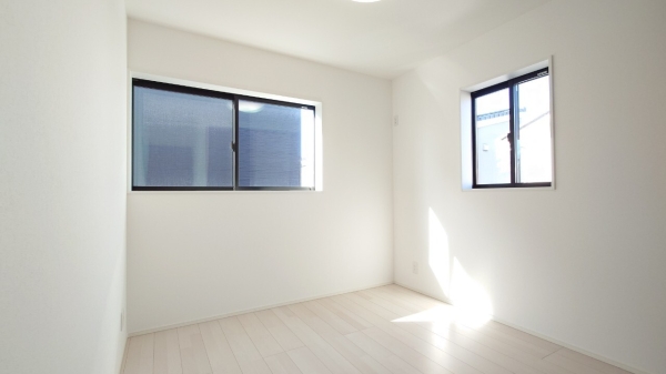 江南区諏訪3丁目　新築戸建