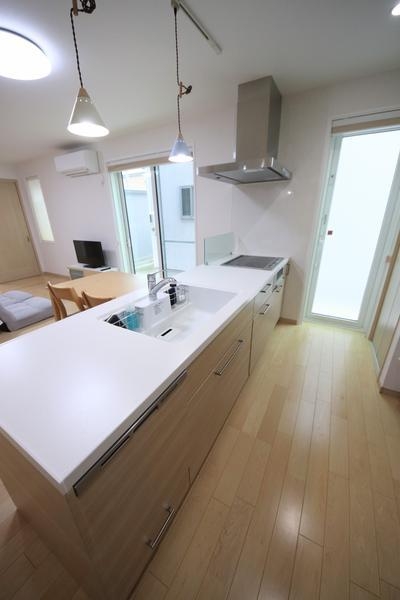 新潟市西区善久の中古一戸建て