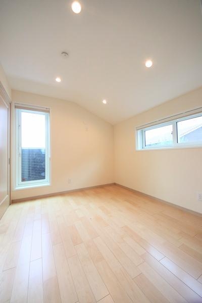 新潟市西区善久の中古一戸建て