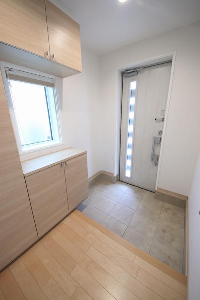 新潟市西区善久の中古一戸建て