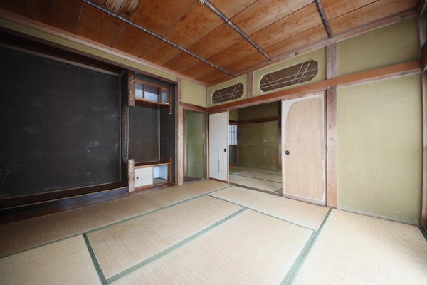 新潟市西区寺尾上５丁目の中古一戸建て