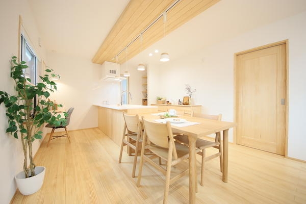 新潟市東区山木戸４丁目の新築一戸建