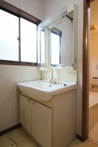 新潟市北区嘉山４丁目の中古一戸建て