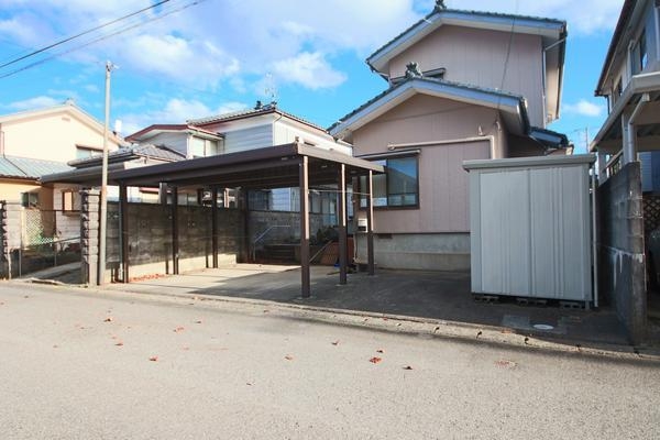 新潟市北区嘉山４丁目の中古一戸建て