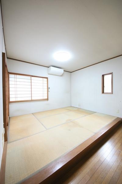 新潟市北区嘉山４丁目の中古一戸建て