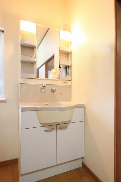 新潟市西区寺尾の中古一戸建て