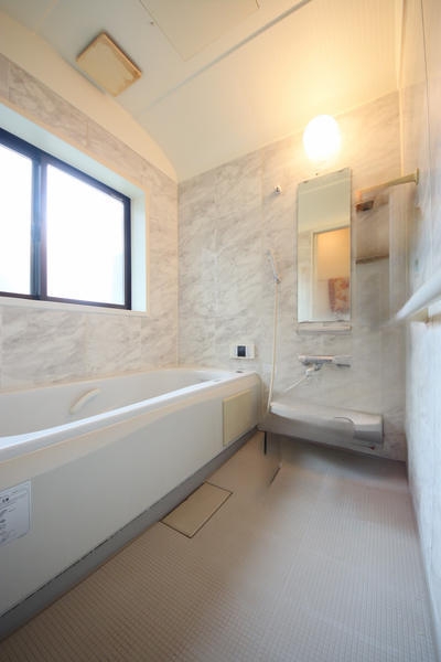 新潟市西区寺尾の中古一戸建て