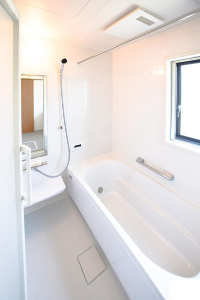 新潟市西区坂井東６丁目の中古一戸建て