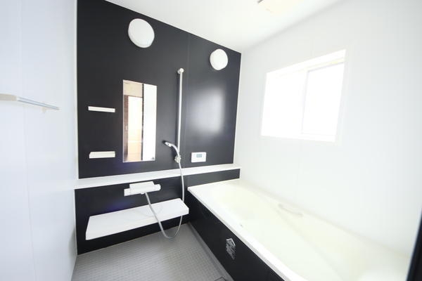 新発田市富塚町２丁目の中古一戸建て