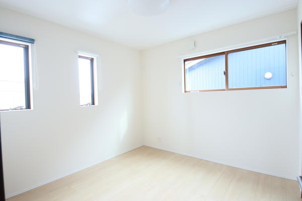 新発田市富塚町２丁目の中古一戸建て