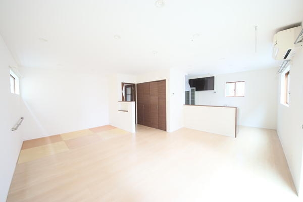 新発田市富塚町２丁目の中古一戸建て